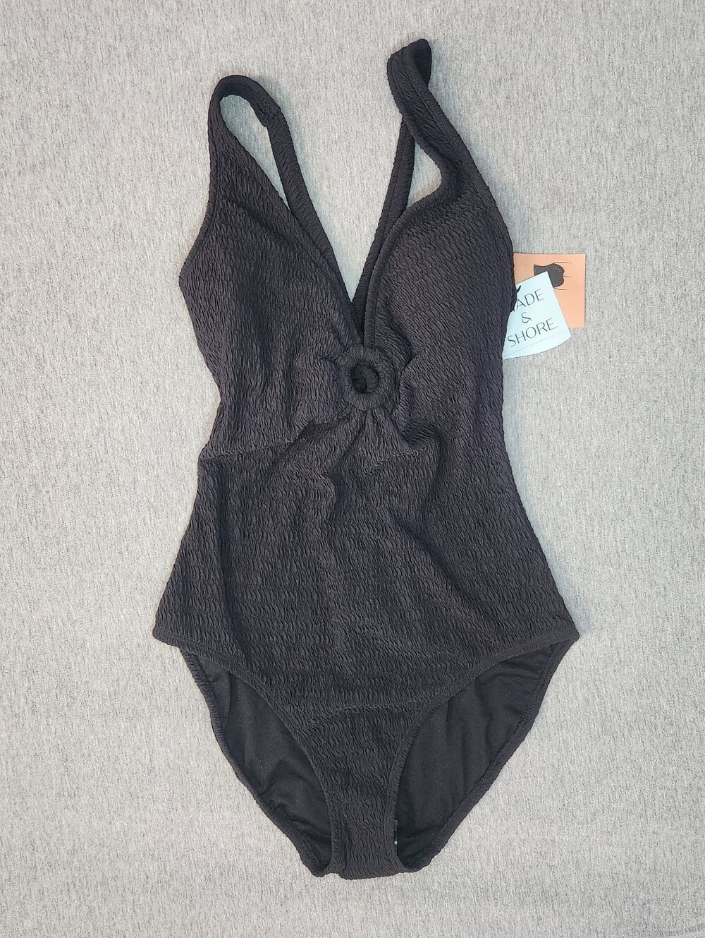 Shade & Shore Women’s Crinkle Plunge One‑Piece – Black (Size M)